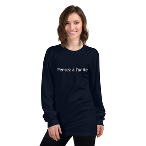 Long sleeve t-shirt